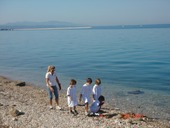  Καθαρισμός της παραλίας της Ακτής Δυμαίων από το Φάρο έως το κολυμβητήριο, από τον Ναυτικό Όμιλο Πατρών σε συνεργασία με το Δήμο Πατρέων στο πλαίσιο της εκστρατείας του ΣΚΑΪ «Καθαρίζουμε την Ελλάδα – Ομορφαίνουμε την Ελλάδα»