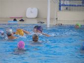 Ακαδημία εκμάθησης υδατοσφαίρισης για νεαρά κορίτσια  (κορασίδες 10-12 ετών)