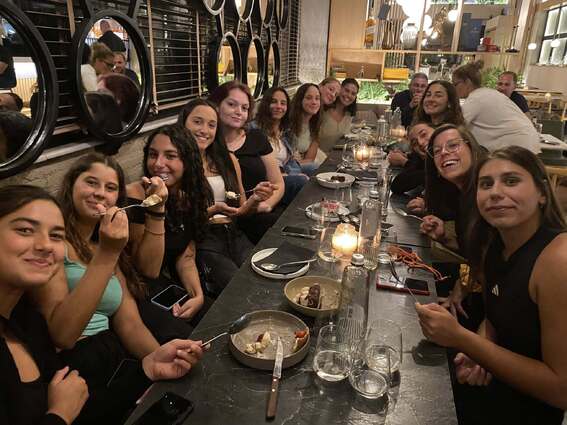 Α1 Γυναικών 2026.  Η επετειακή νυχτερινή έξοδος στον σκατζοHero’s πριν την έναρξη του πρωταθλήματος. Χαρούμενα πρόσωπα, αμοιβαία εκτίμηση και αισιοδοξία