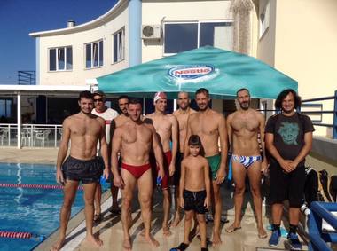 ΝΟΠ: κολυμβητήριο Η ανδρική ομάδα βόλεϊ της Παναχαϊκής σε ειδική προπόνηση στην πισίνα του ΝΟΠ