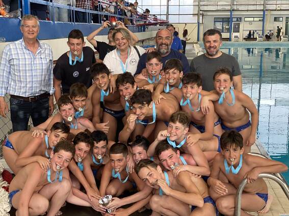 K13.  Την πρώτη θέση η ομάδα μίνι παίδων του ΝΟΠ στο τουρνουά Πανιώνιου „Water Polo - Νέα Σμύρνη Trophy“. Τελικός:  ΝΟΠ – Νηρέας Χαλανδρίου 13-11