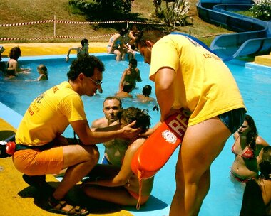 Health and Safety in pools