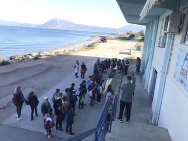«Ανοικτές Πόρτες» στο Κολυμβητήριο του ΝΟΠ! Το 23ο Δημοτικό Σχολείο σε εκπαιδευτική επίσκεψη στις εγκαταστάσεις του ΝΟΠ.